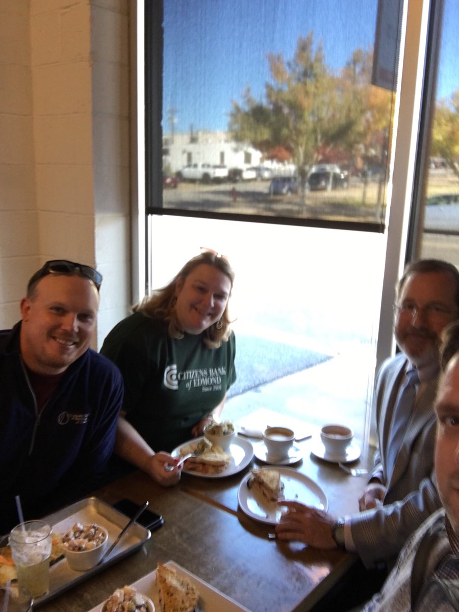 jeffodom21's tweet photo. @CitizensEdmond #cashmob @elementalcoffee with the General Ralph Fredrickson @FawnSachleben and @sjasonbell #teamcbe #dreammakers https://t.co/elUzI7AGHv