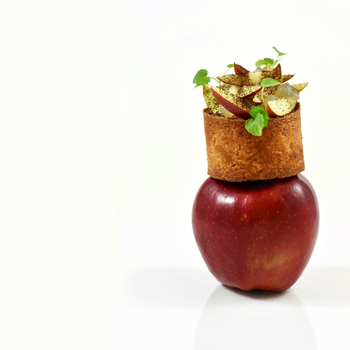 Un Dimanche à Paris tweet media