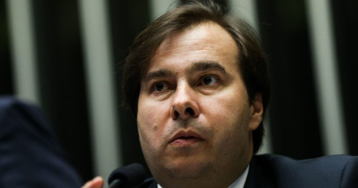 Rodrigo Maia diz que votação do pacote anticorrupção na Câmara está mantida para esta terça glo.bo/2gG0qtc