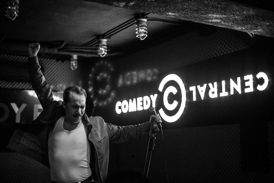 sam_borbolla's tweet photo. Gracias a @lopezmendicuti x tan chingona foto, y a @ComedyCentralLA x dejarme ser parte de #LSM en el #ComedyFestmx https://t.co/zfSZkLz3wX