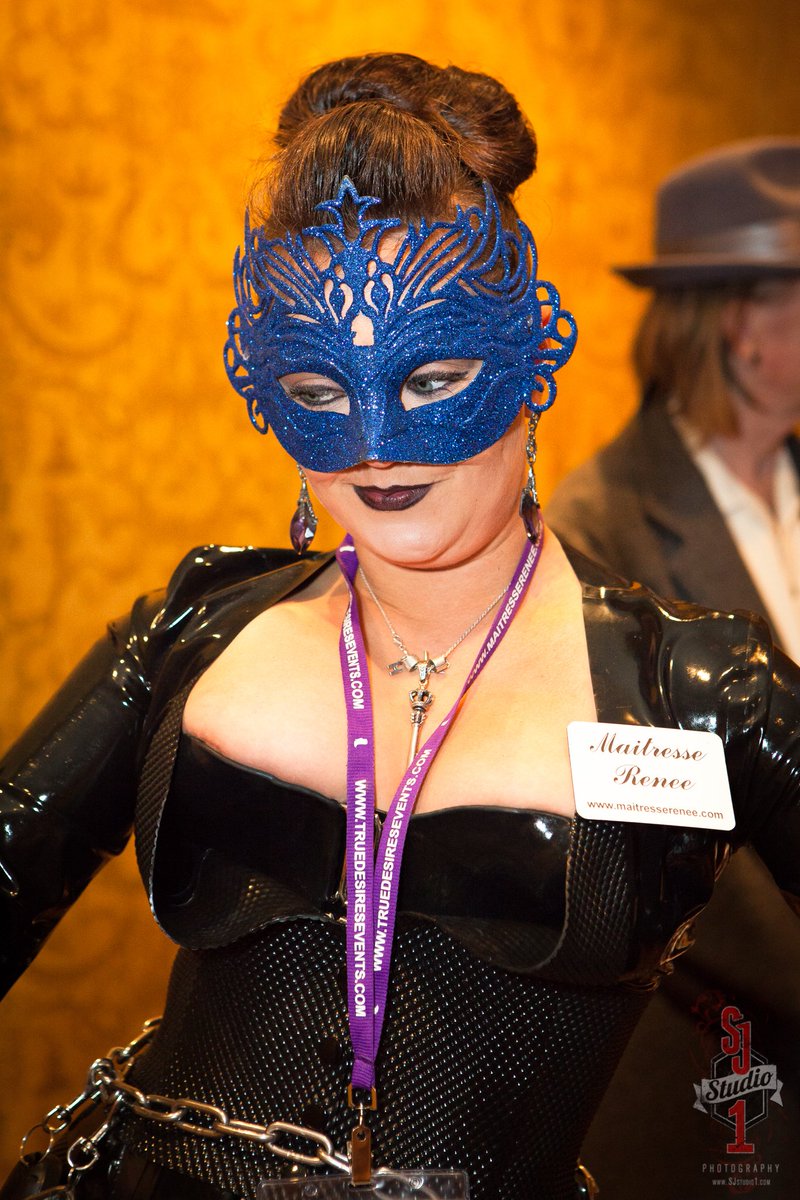 OfficialDomCon's tweet photo. DOMCON NEW ORLEANS ๐พ๐๐
@MaitresseRenee
#DomConNOLA #domcon2016 #DomCon #OfficialDomCon #BDSM
@MistressCyan @DirkHooper @AstorCrowne https://t.co/ENtgKEFJcx