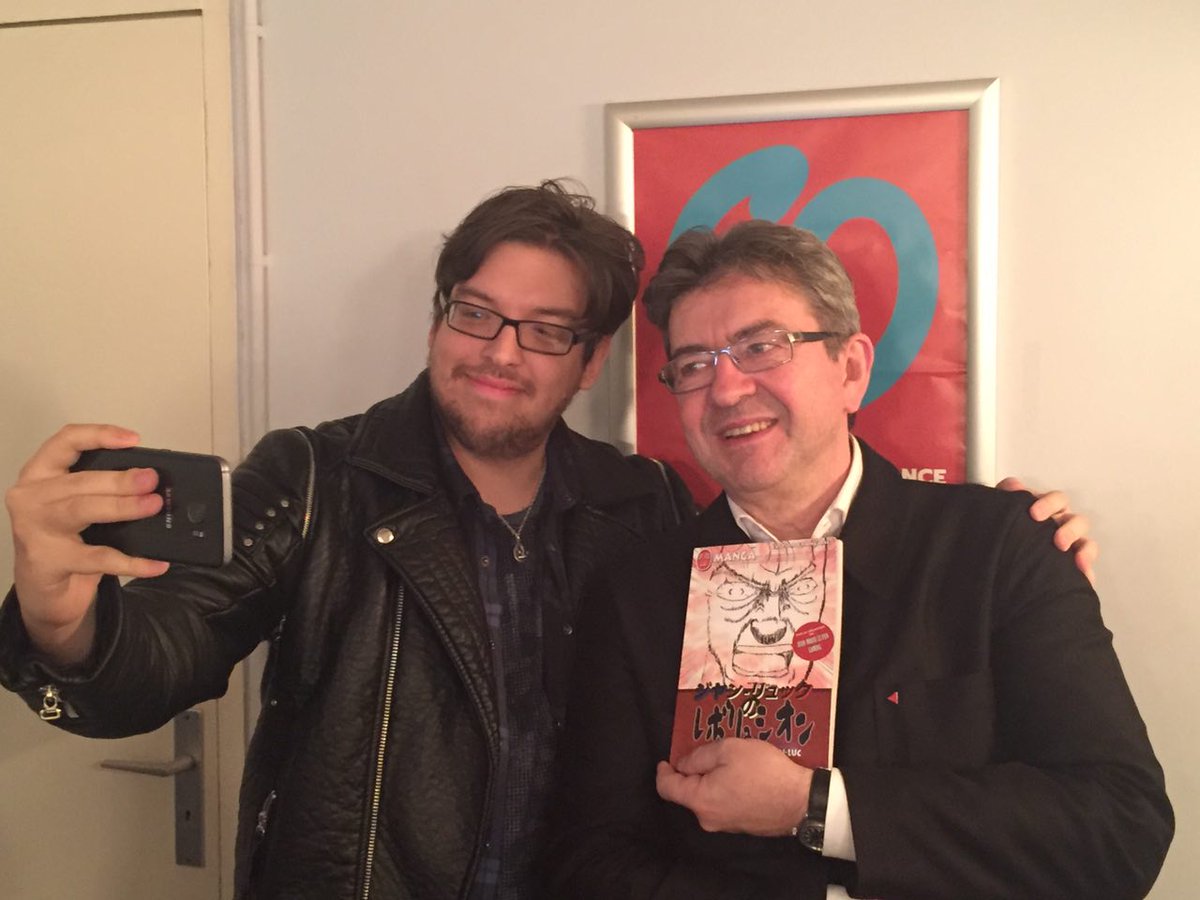 JLMelenchon's tweet photo. Après la réunion publique #JLMBordeaux, nous co-signons un dessin avec @Ganeshdeux ! Retrouvez-le sur Youtube : https://t.co/UCpK8Cvi3O https://t.co/cagwEFPzYz