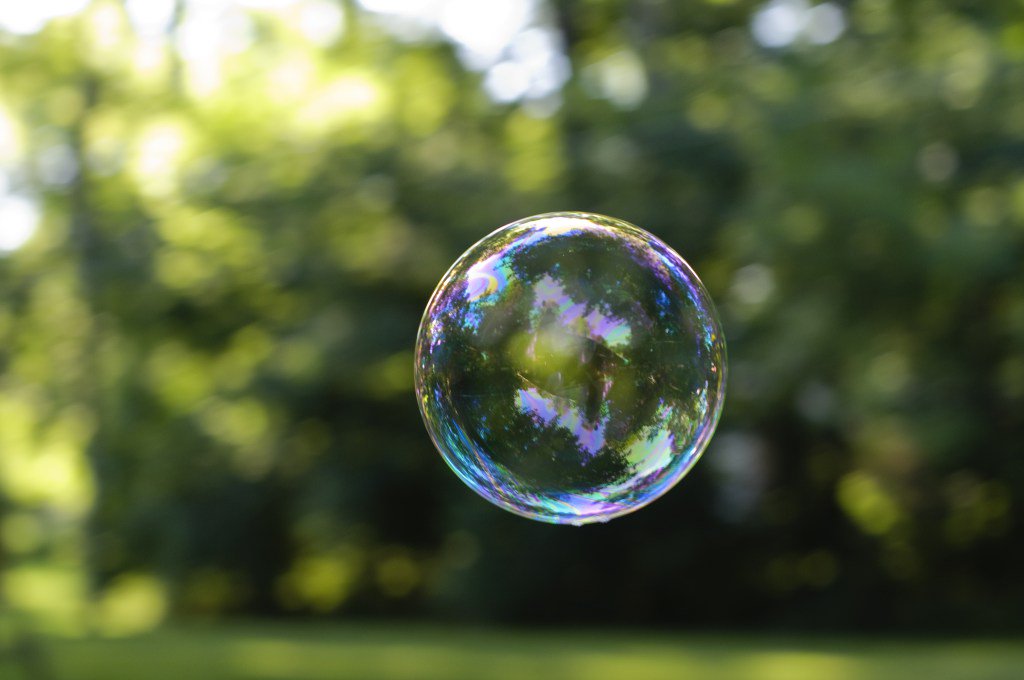 thoughtsicleorg's tweet photo. Time to Burst Your Bubble #echochamber #bias #news #election2016 https://t.co/sumFBXnOBO https://t.co/sKVh4idV6f