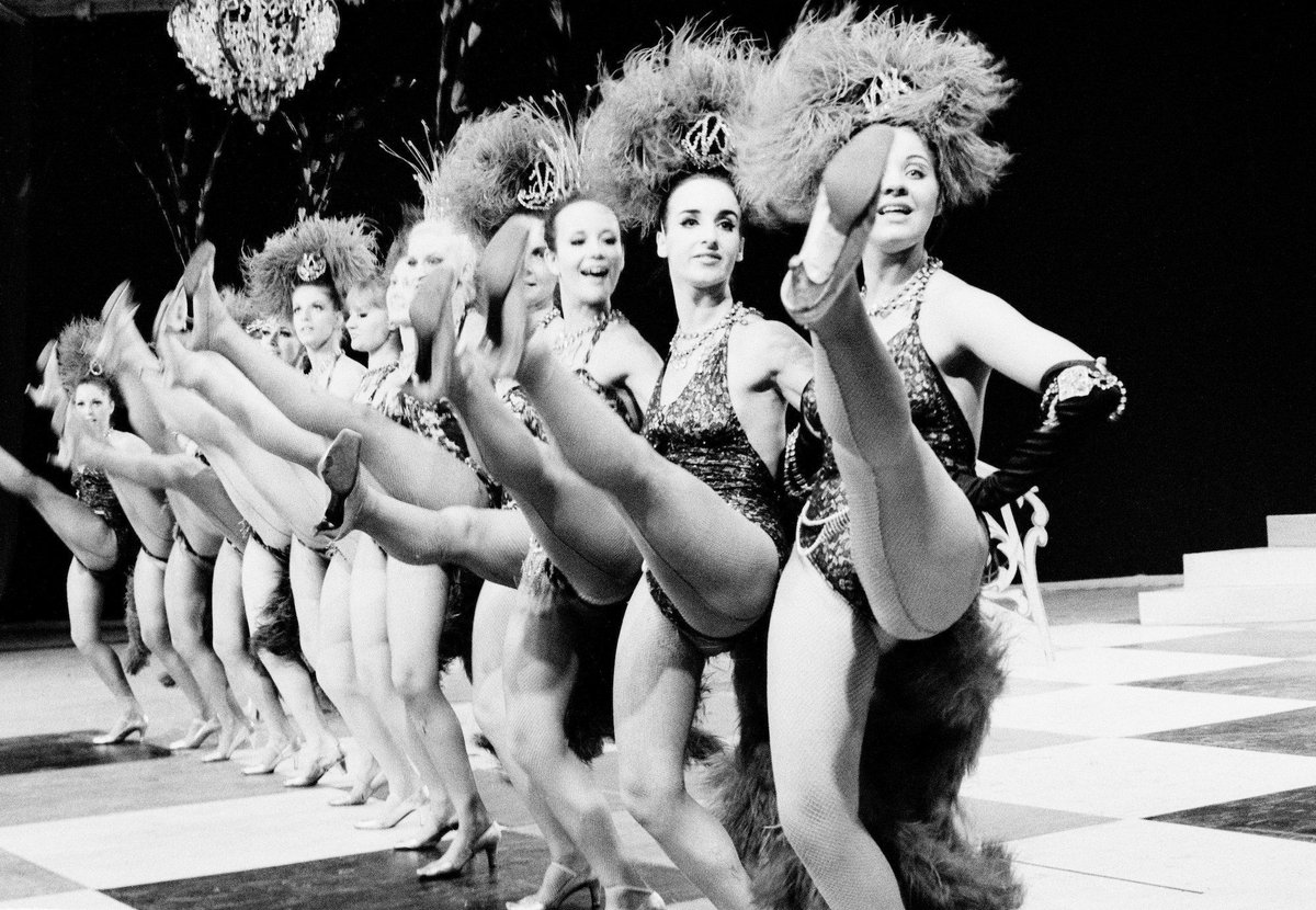 TimeOutBCN's tweet photo. 9 exposicions que faran ballar d'alegria els aficionats a la fotografia https://t.co/3cyMJ1DzI4 https://t.co/aOOjZ7JWWB
