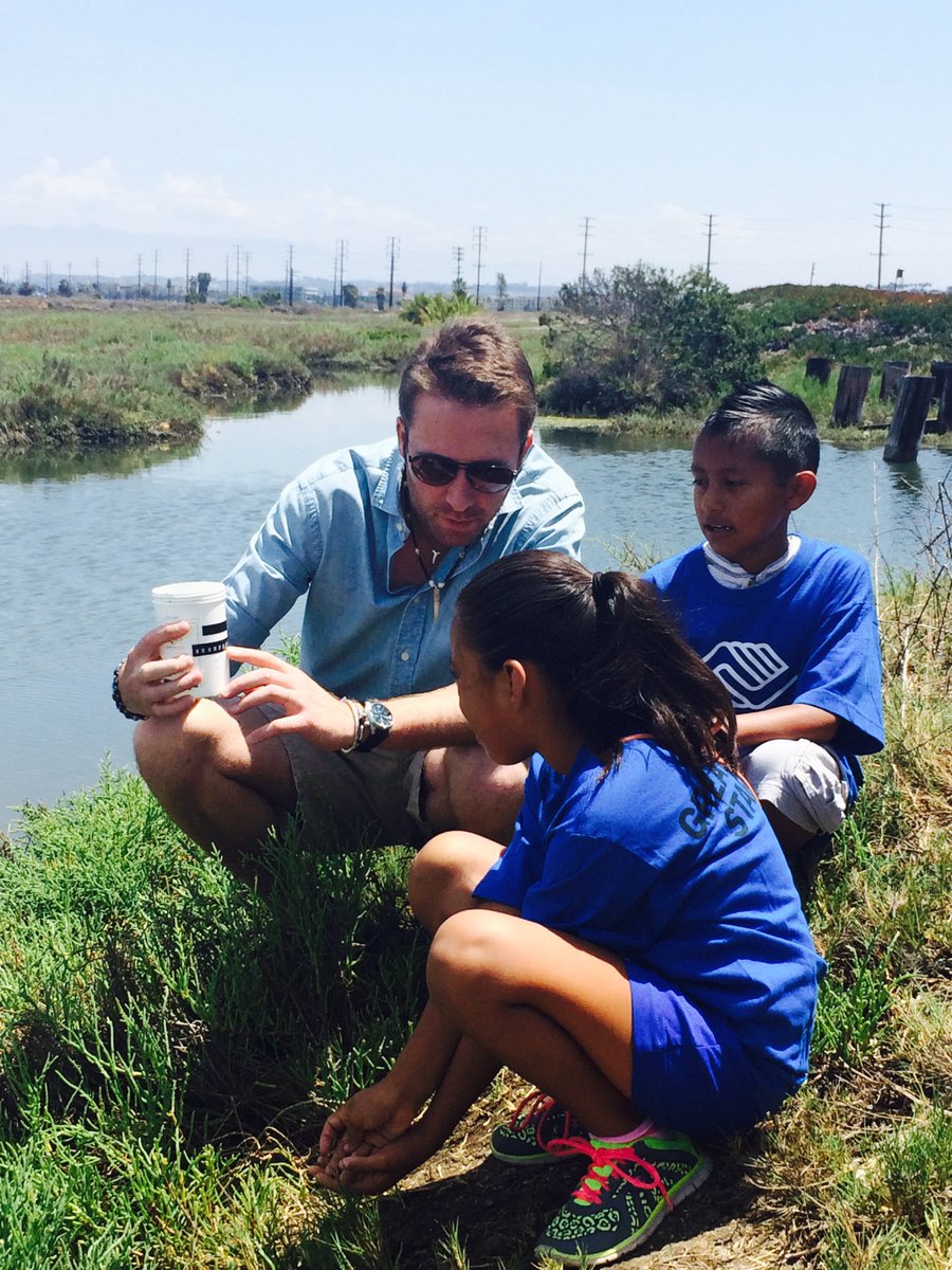 pcousteau's tweet photo. Donate to @EarthEcho on #GivingTuesday to put water monitoring kits in the hands of young scientists! #Give4WWMC https://t.co/dWnRWE8yuP https://t.co/uGTVdhHNSf