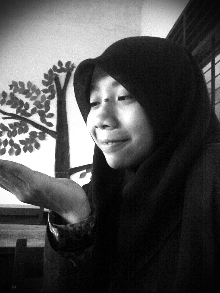 tria_vera's tweet photo. Allah tau kebutuhan dan keinginan kita. Walaupun jiwa ini menggebu gebu ,bila Allah belum berkehendak ya sudahlah tetap minta yg terbaik https://t.co/65aEFiY0Hn