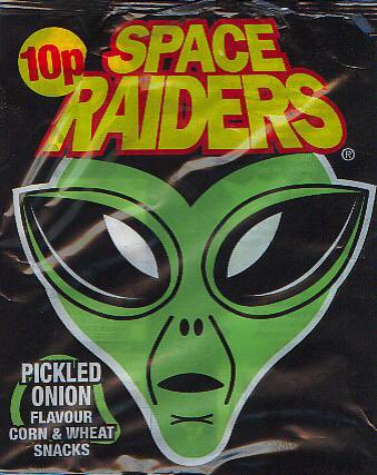 IL0VEthe80s's tweet image. Retweet if you ate Space Raiders in the 80s 👽