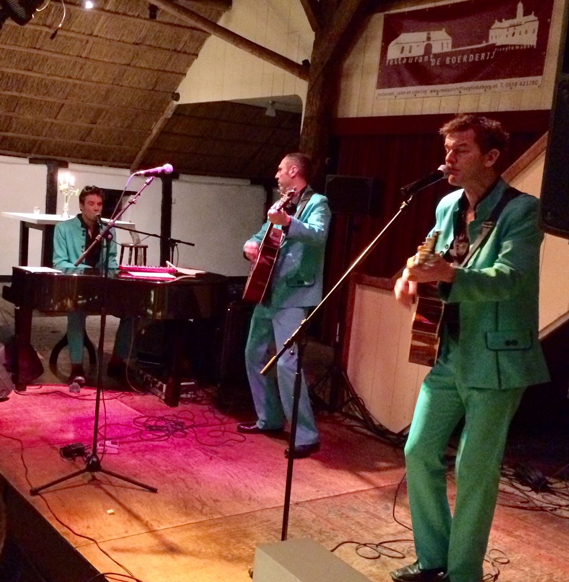 Weer een leuk feest georganiseerd samen met @RaboSMG en optreden van <a href="/fullminties/">The Full Minties</a>. #vrijwilligersbedankt