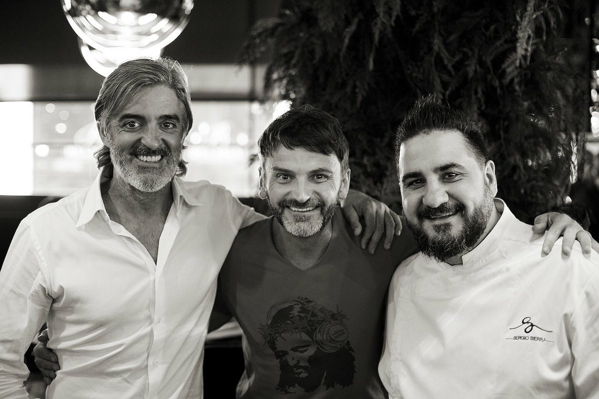 <a href="/SalvaMChef4/">Salva MasterChef 4</a>  cuando @fertejerom  quiera repetimos la foto contigo!!! #tejerista <a href="/CarlosBoschV/">Carlos Bosch Valero</a> #MasterChefCelebrity