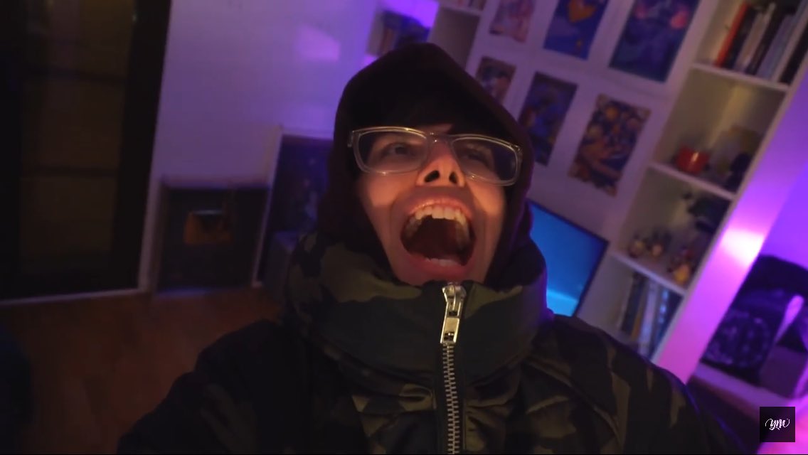 Caro_Rothen's tweet photo. @YellowMellowMG Melo la invencible 😂🤓 https://t.co/l711s0DTp8