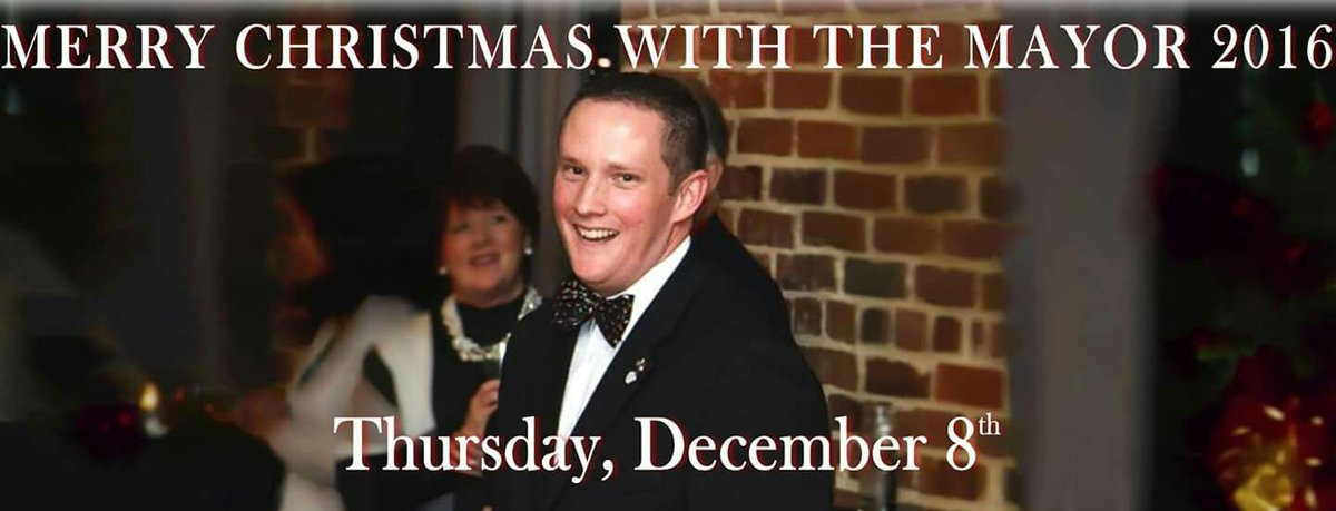 BJMurphy360's tweet photo. Join me on Thursday 12/8 for Merry Christmas with the Mayor 2016 at @Ginger108_! #MCM2016 #social #fun
https://t.co/3mZ5KPTgCt https://t.co/hYMnoU5Jfy