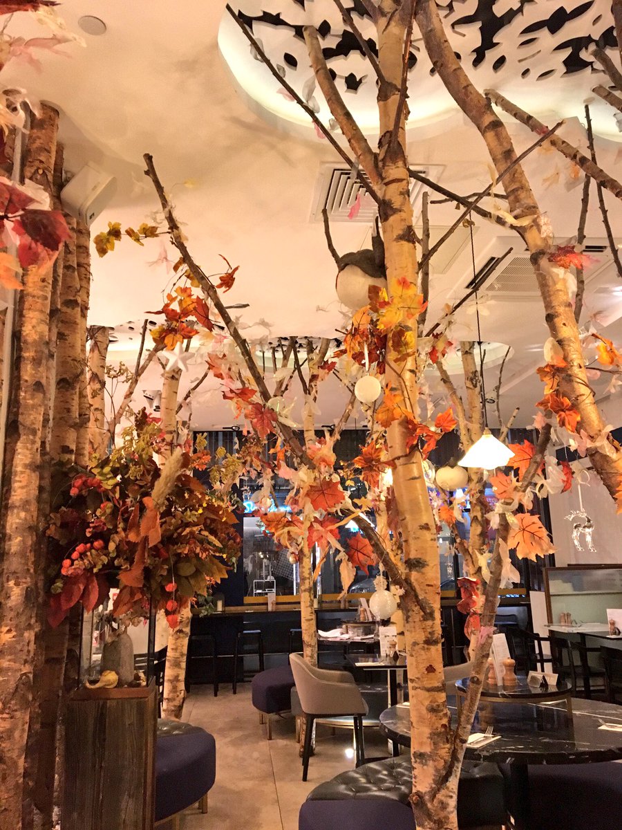 OnFeatures's tweet image. Super stoke about this deliciously beautiful vegan restaurant with modern contemporary vibes in #London .@EthosFoods @JPRMediaGroup