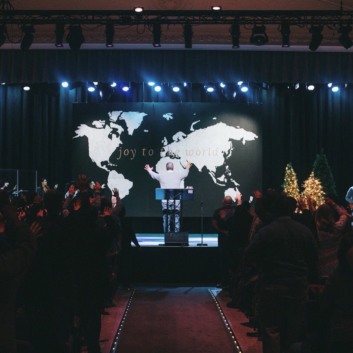 ChicagoTabernacle tweet media