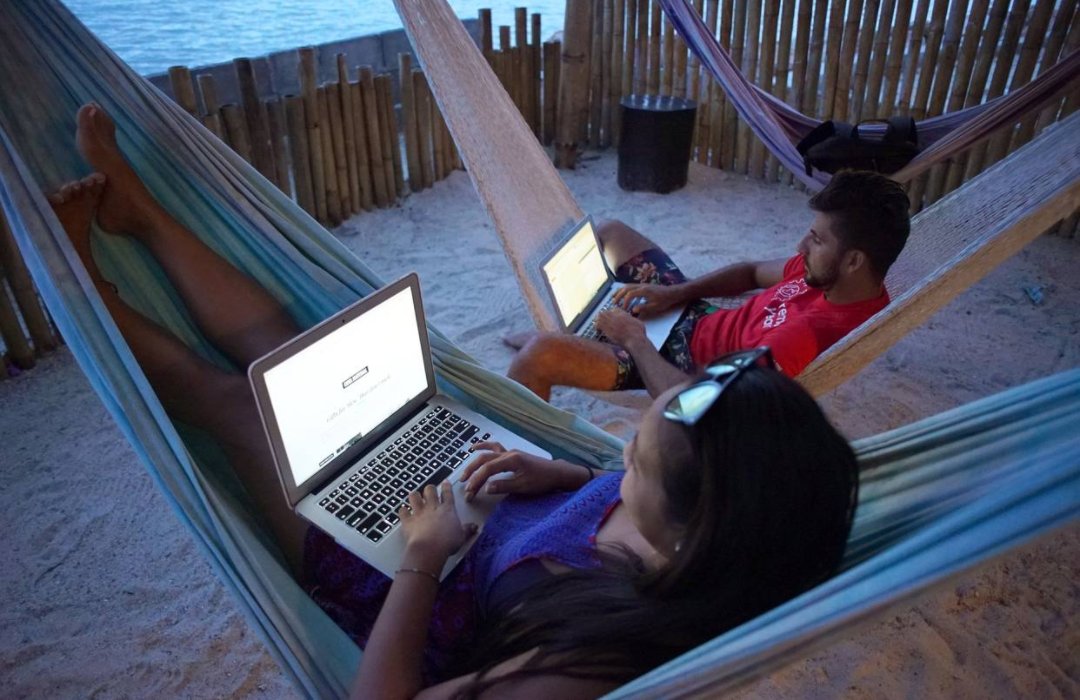 Remote Year tweet media