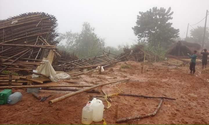 AbdMalekHussin's tweet photo. Tindakan ke atas Orang Asli di Gua Musang yg pertahankan tanah hutan kediaman mereka amat tak berperikemanusiaan.

Kenapa utamakan pembalak? https://t.co/4OkCy66ziC