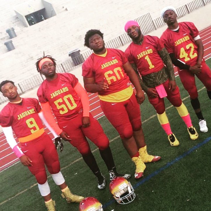 Moneyb4Everytin's tweet photo. Seniors💯💯 https://t.co/Egum5lypuD