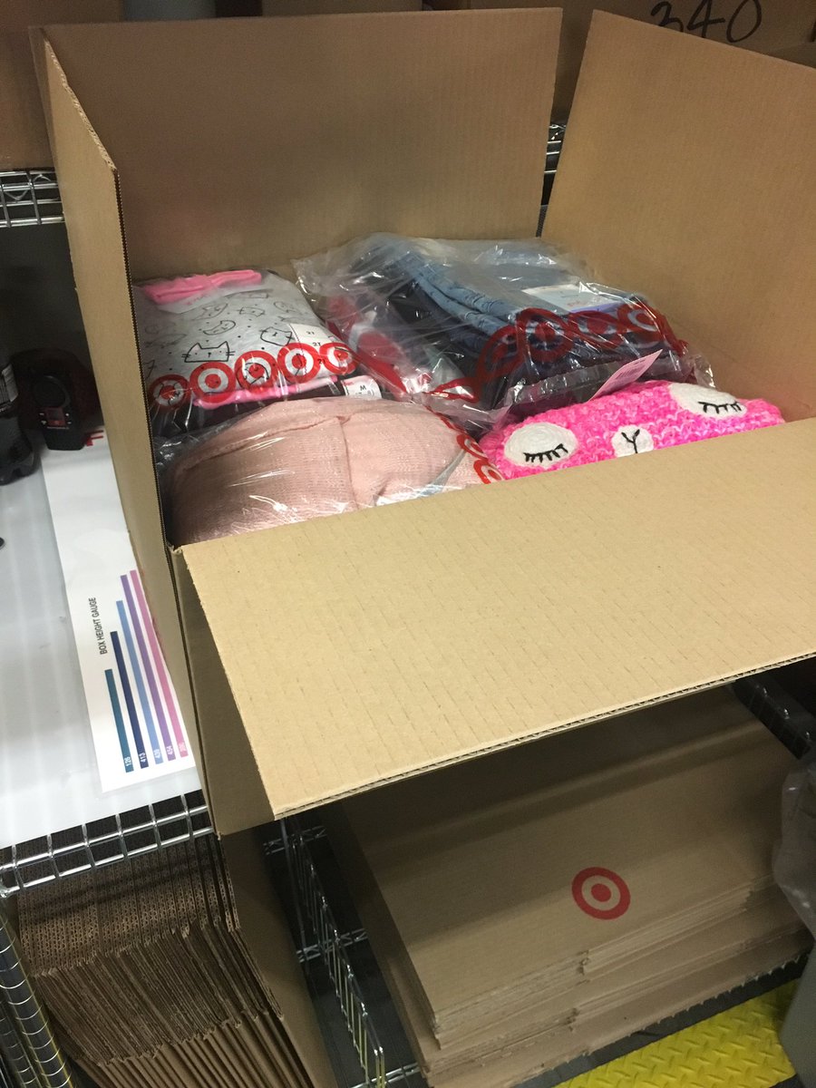 TargetMindi's tweet photo. Just a perfect pack at #supergrove 🎯❤️ My team rules! https://t.co/2lhrLhVHgN