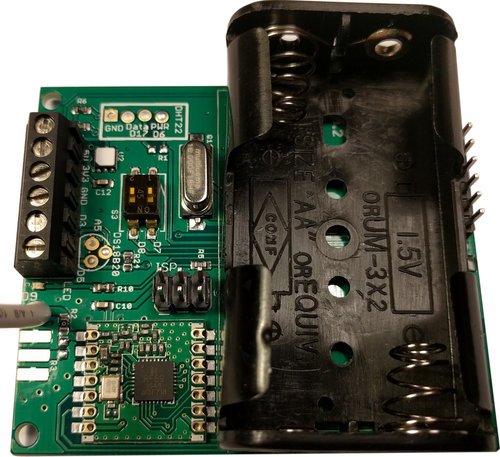 Openenergymon's tweet photo. New blog post: Introducing #emonTH V2 wireless temperature & humidity node with multi year battery #OpenHardware https://t.co/8Bmy3hrCzY https://t.co/Tsh8QEdIHz