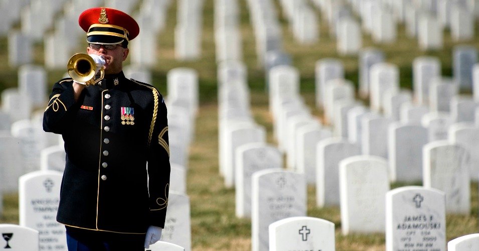 chuckwoolery's tweet photo. If you love this nation's military personnel &amp; the sacrifices they make to keep us safe then you need to hear this.  https://t.co/wPDYIBcLX6 https://t.co/toxRyhvXLN