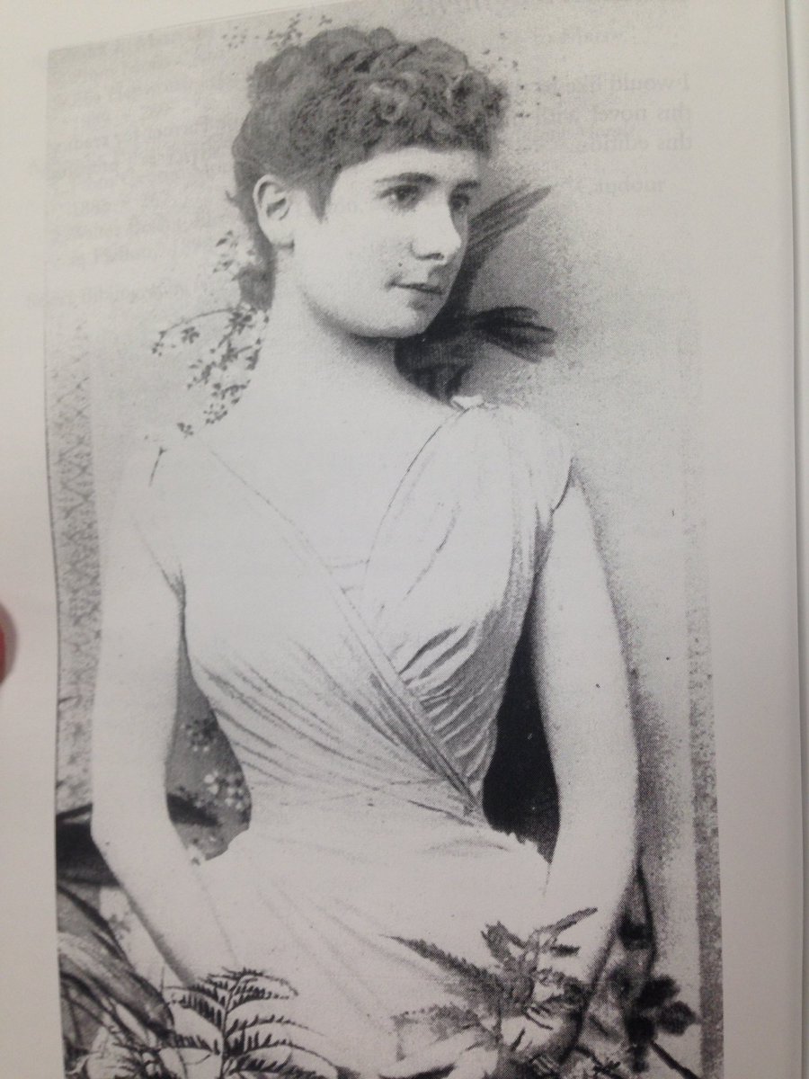 victorianprint's tweet photo. Though inside, there's a great deal of femininity. @Eng5555D https://t.co/JaEmxkOka2