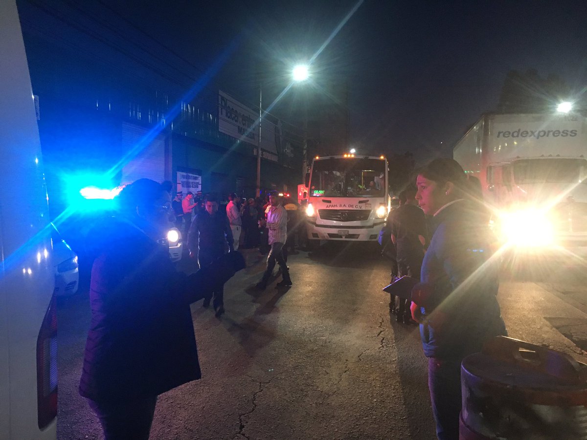 DGZONA2's tweet photo. @SEMOV_Edomex @Isidro_Pastor @JORGEARREDONDOG Secretaría de Movilidad en apoyo a Operativo Plan 3 #orden TP https://t.co/tiJQxPnrfg