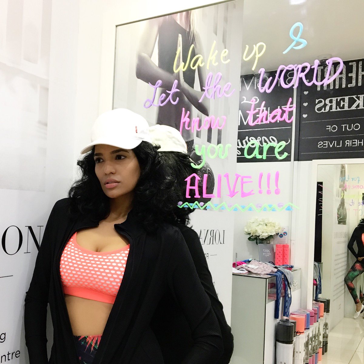ThanujaAnanthan's tweet photo. π @lornajaneactive
@believeactive
#lornajane
#believeactive https://t.co/CKeyEAGLIT