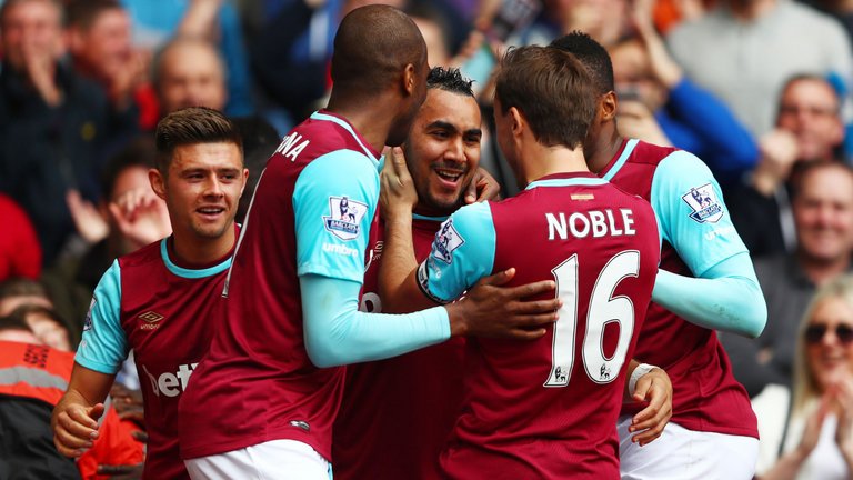 HammersBogor's tweet image. Dini hari nanti West Ham United akan bertandang ke Old Trafford lagi dalam ajangan EFL Cup,Optimis masuk Semifinal Hammers!