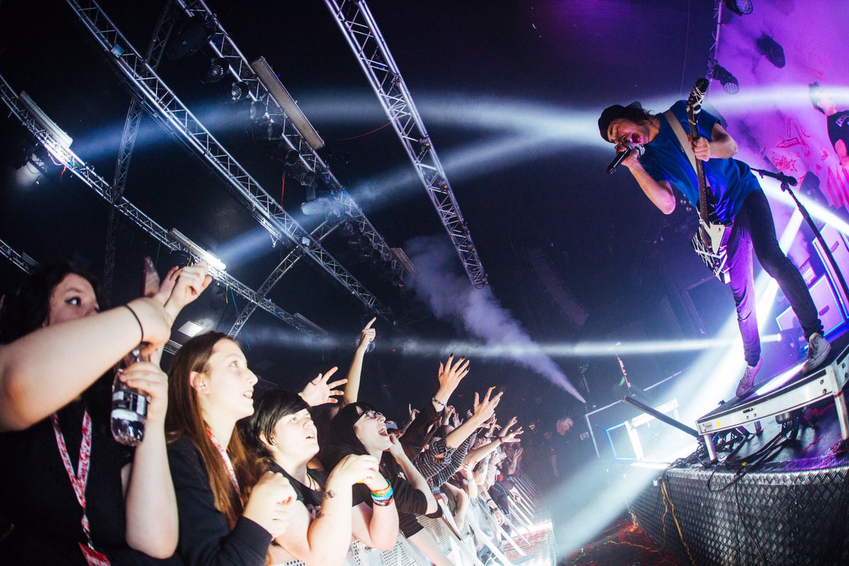 Thanks for singing along tonight Nottingham!