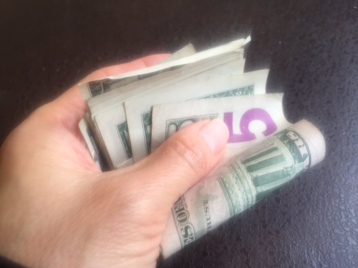 NicoleLazzaro's tweet photo. Found this wad of bills on a run. Think I'll donate them to @PPFA in honor of a certain wannabe veep. #SoundLikeAPlan? #GivingTuesday https://t.co/BFT6CbwC2M