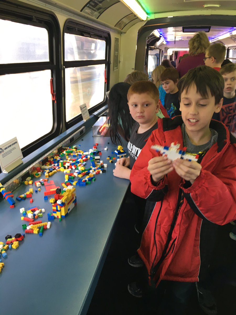 marymearns's tweet photo. Thanks Micron for the fantastic STEM EXPERIENCE! @Micron_Giving #BSDpride #STEMbususa #koelschrams https://t.co/2poMww9ogy