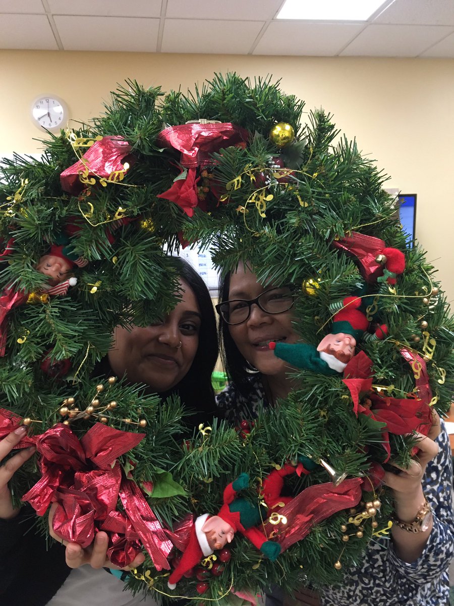 TD team Memorial just being awesome! #MicePlay #HTWW1 <a href="/hanak_denise/">Denise Hanak</a> <a href="/TaitSara/">Sara Tait</a> <a href="/JillHolly/">Jill Graham</a> <a href="/kiranbrar_td/">Kiran Brar</a>