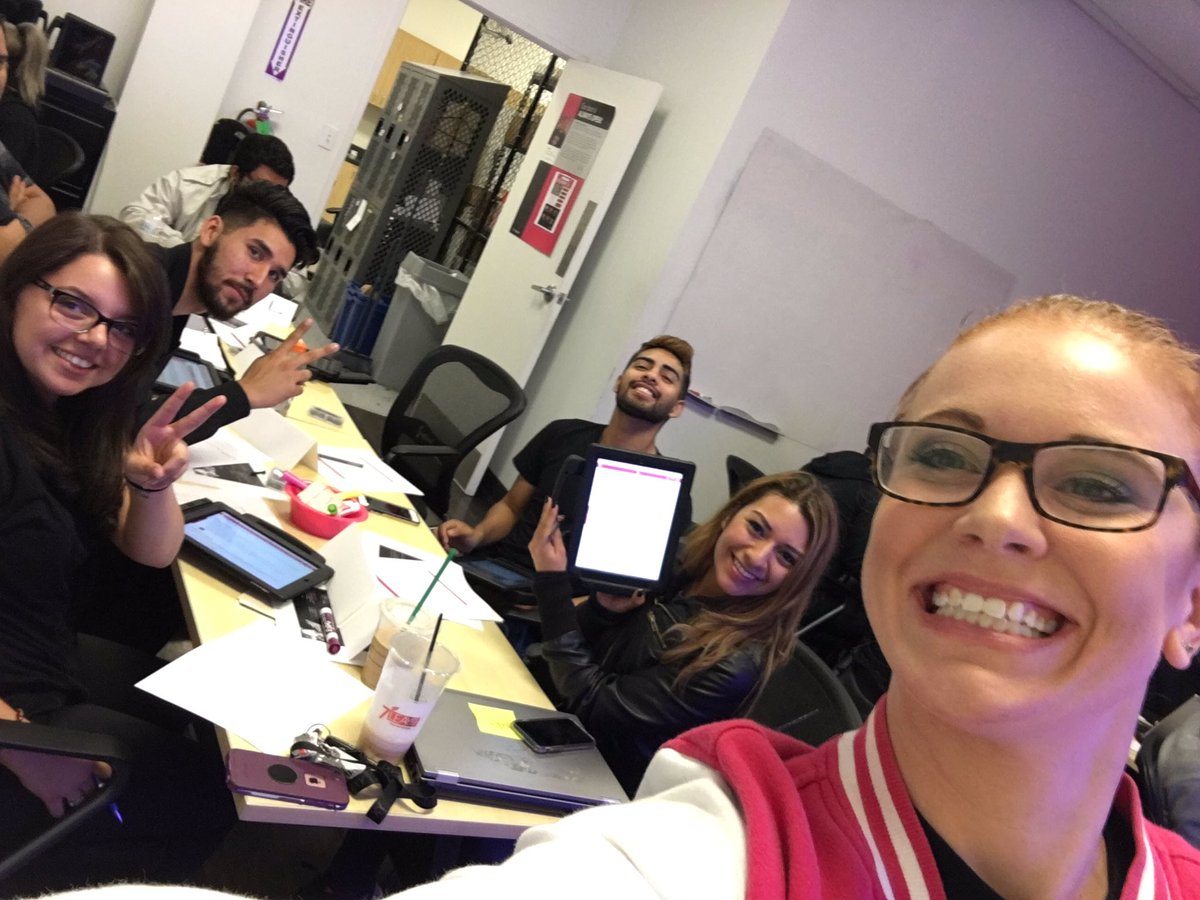 MeaganCommsMgr's tweet photo. #LAMLC on Fleek Ya'll! #SWISBEST #SeriousFun #TabletTraining @BryanThompsonSW @ISLila https://t.co/9M74UY8uAB