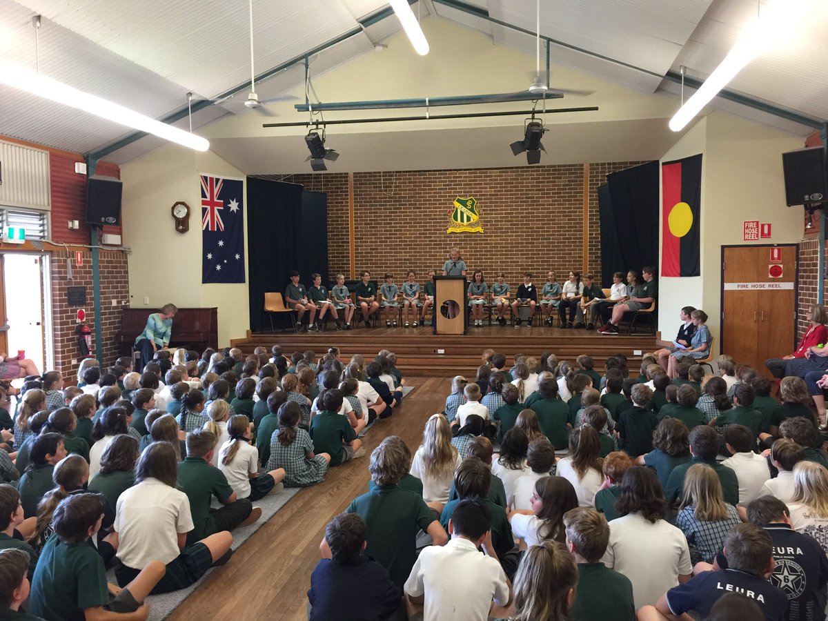 And we're off! Good luck to candidates in our Student leader elections for 2017 <a href="/LeuraPS/">Leura Public School</a> #studentleadership