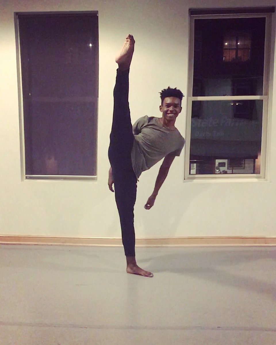 exhalationsco's tweet photo. A little #tilttuesday from our newest apprentice @iamjaumair ๐๐ป #dance #tilt #dancer #contemporarydance #pittsburghdance #exhalations https://t.co/XwZ7GVGwjW