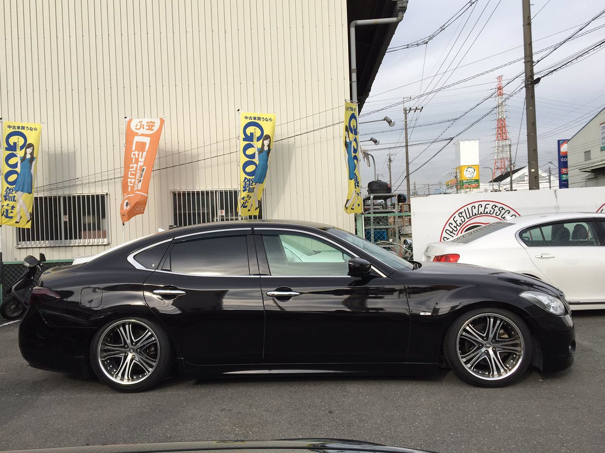 Tism ティーイズム マークx カスタムカー専門店 先日仕入れましたy51フーガ届きました めちゃくちゃかっこいい これは反響出るぞー 来年からどんどん展開していくのでこの手のvipcarにもっと勝負かけます いろんなバリエーションがあったほうが