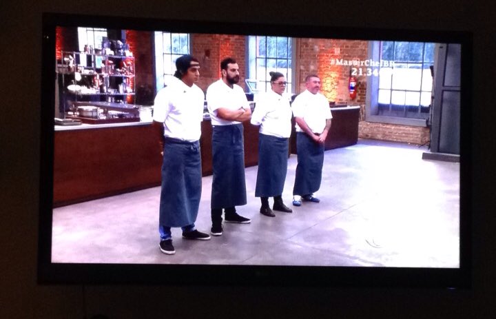 MChefFernanda's tweet photo. Mandaram bem! @MChefDayse @MChefDario @MChefIvo @MChefMarcelo 👏🏻👏🏻👏🏻 #masterchefbr https://t.co/qZ6LaXh7VQ