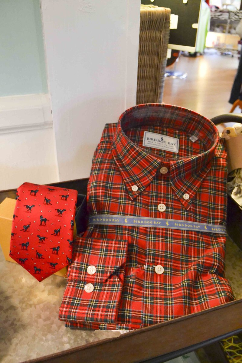 Lowe_Tide's tweet photo. Bird Dog Bay has the Perfect Christmas Button Down and Black Lab Tie for your Holiday Parties!
Pick them up today at #LoweTide https://t.co/6u8WJb0Wxb
