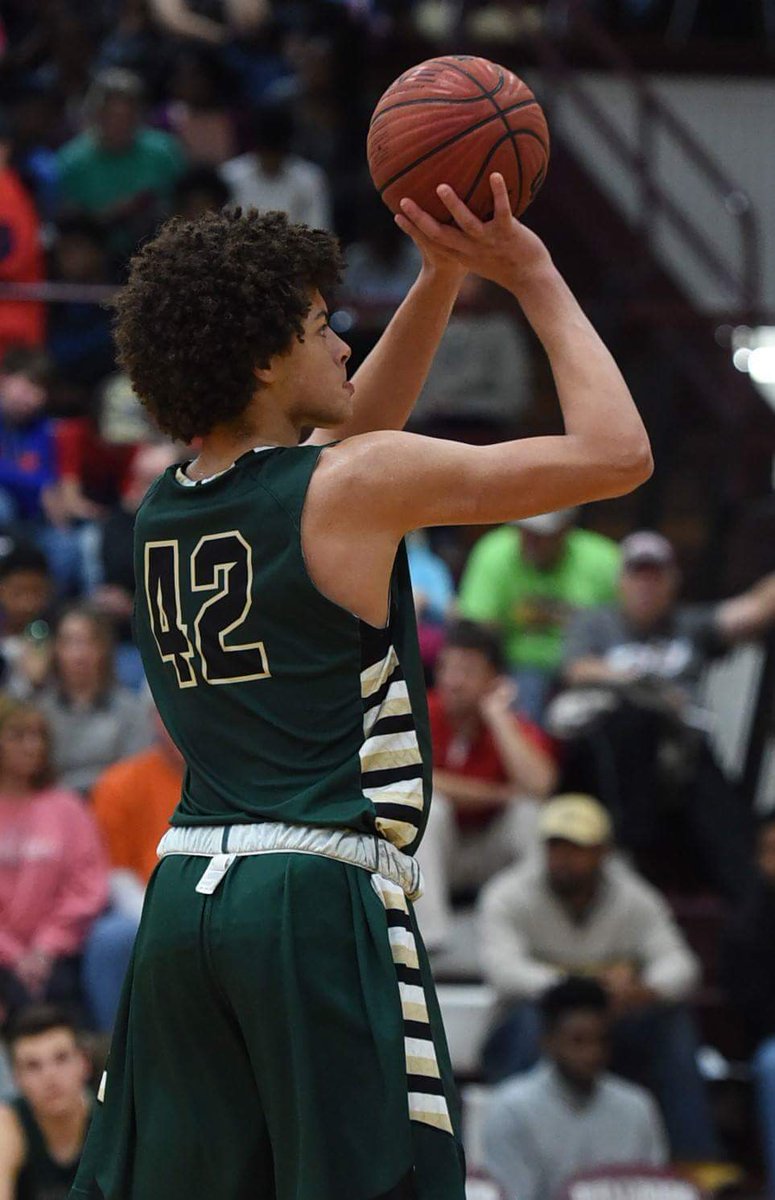 ThePelhamWayATH's tweet photo. 2017 PF Alex Reese (Alabama signee) 20 pts &amp; 12 rebounds, 2018 PG Justin Allison 28 pts, 7 rebounds, 3 steals 10 pt win over Pinson Valley https://t.co/8rwSPfDIoj