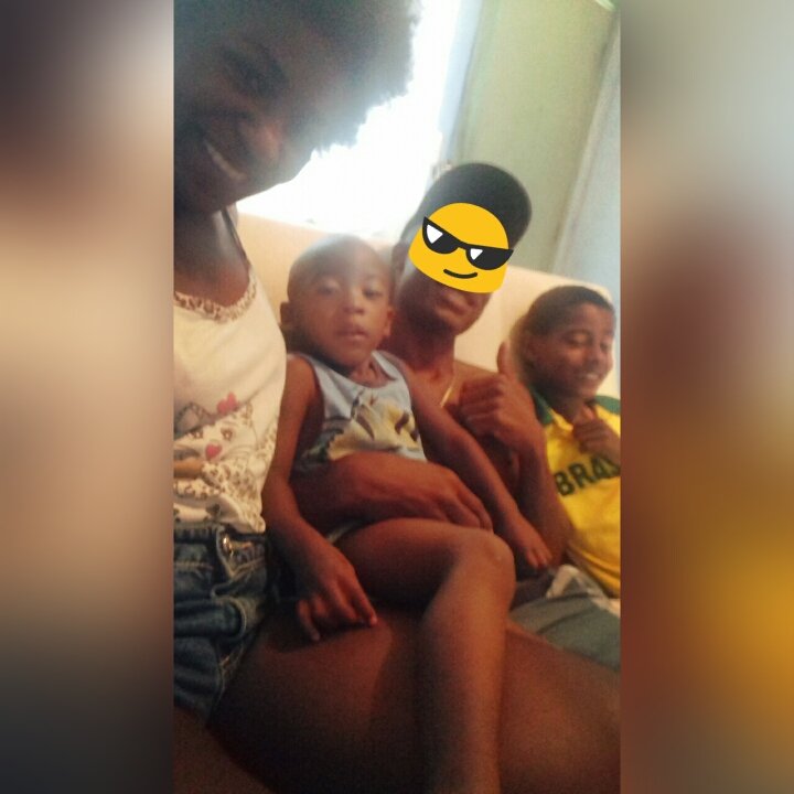 AthanyMarques's tweet photo. Minha Baze👪😍 https://t.co/9xfycdmgpC
