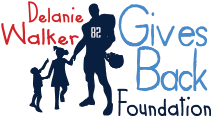 delaniewalker82's tweet photo. #GivingTuesday isn't over! Donate to my foundation here: https://t.co/Ok9vJ52viP to help impact the lives of more than 20k at risk students https://t.co/C3Z1zGGcE3