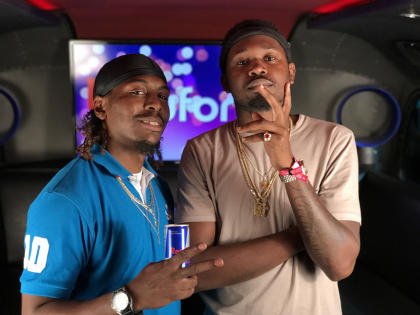 coachpat002's tweet photo. s/o to Kranium real cool dude out the islands man Y'all Check His Song out with him and Tory Lanez it's 🔥🔥🔥🔥 https://t.co/JRQNbBqiGF