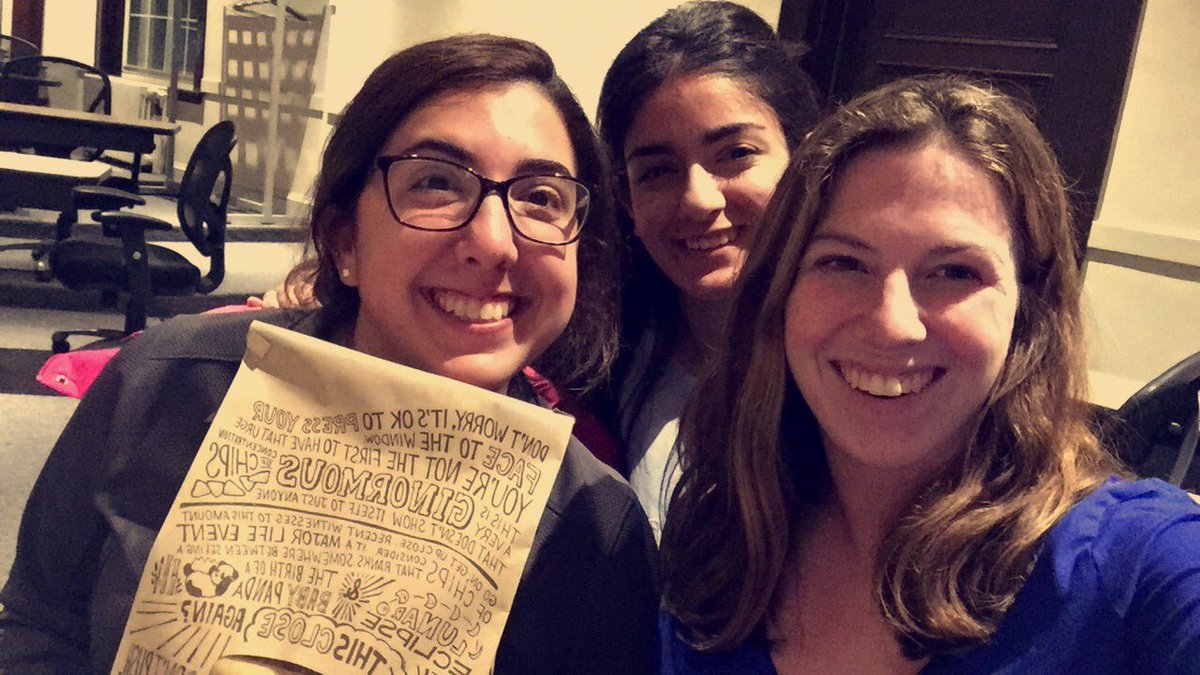 RegisPrideGuide's tweet image. Thanks @ChipotleTweets for our dinner tonight. Celebrating an end to a &amp;amp; busy great semester!