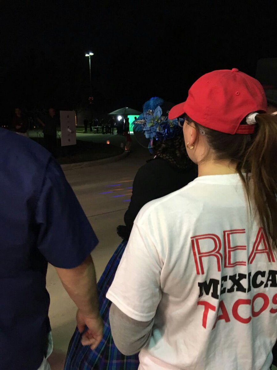 centraltaco's tweet photo. Central Taco supports and participates with the Shenandoah community at the Lighting of the Angels event. Shenandoah, TX https://t.co/Fiah6M9fyb