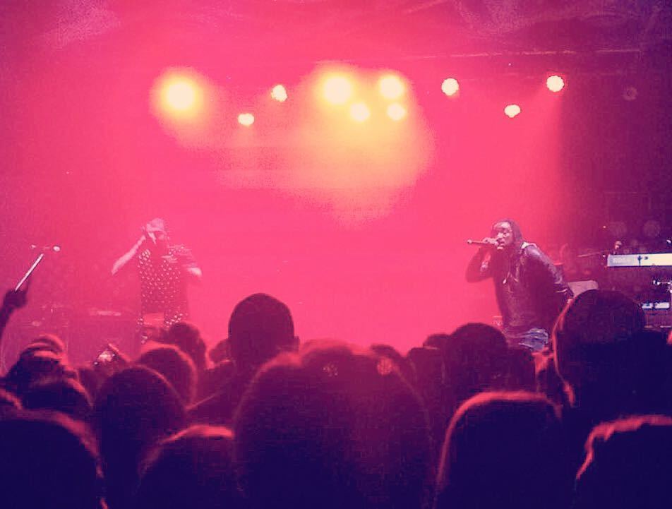 MSAmohawk's tweet image. Swisha T setting the vibe for the rest of the night #fullhouse #msaevents #msalife #squadg… ift.tt/2fOO2bS