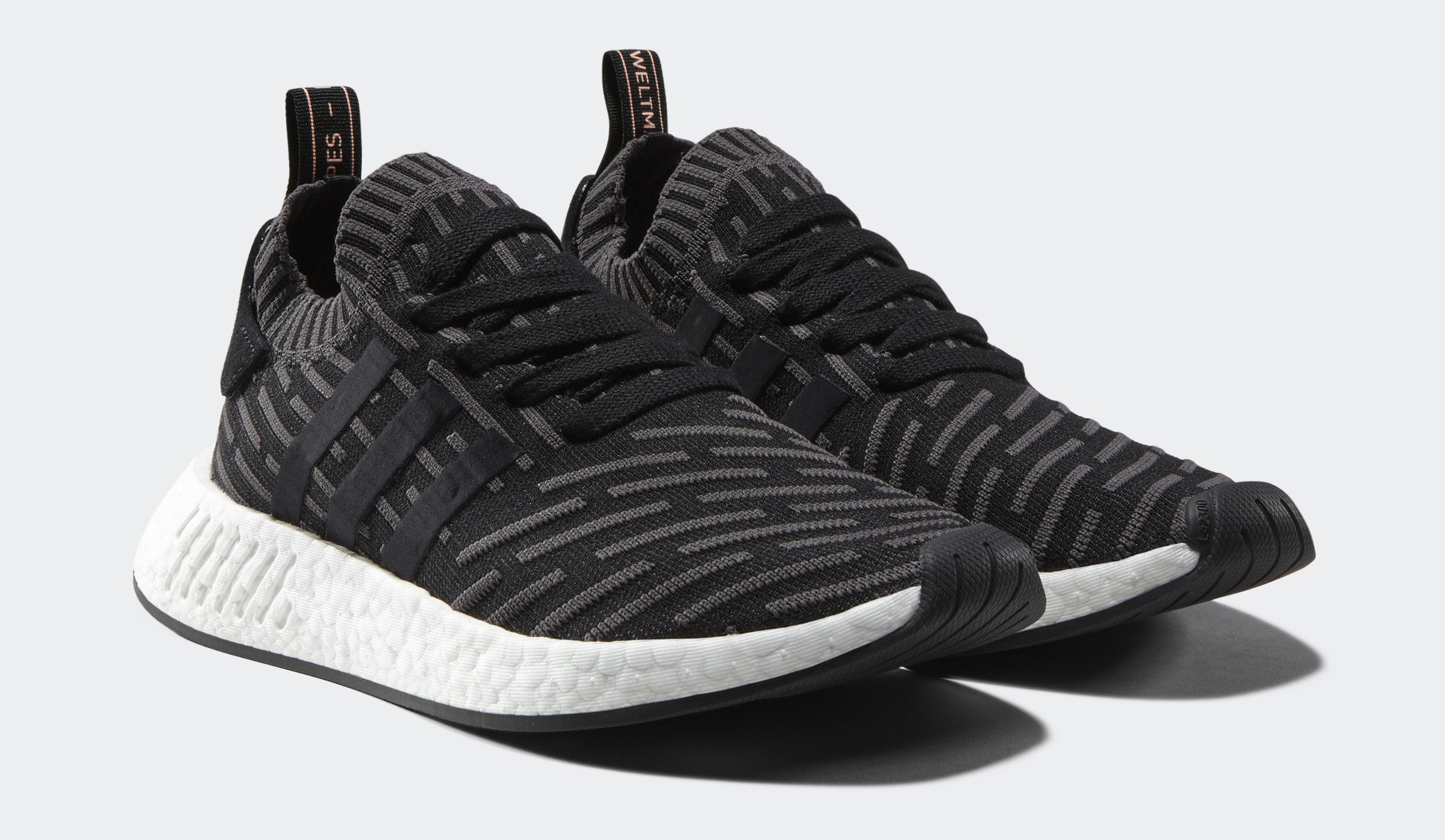 CREW on Twitter: "Adidas NMD R2 Primeknit W (BA7239) Black Pink Pre Order and on 1 Dec https://t.co/51rbJfVzDO https://t.co/eo59OQqS8O" / Twitter