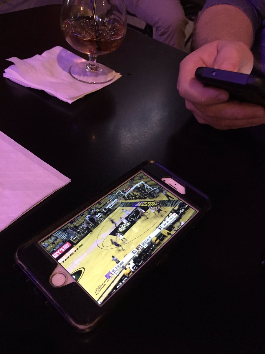 This is how we watch <a href="/WIUWBB/">Western Illinois Women's Basketball</a> from home. #spoco #traditionoftough #WIU <a href="/jbwiu/">john biernbaum</a>