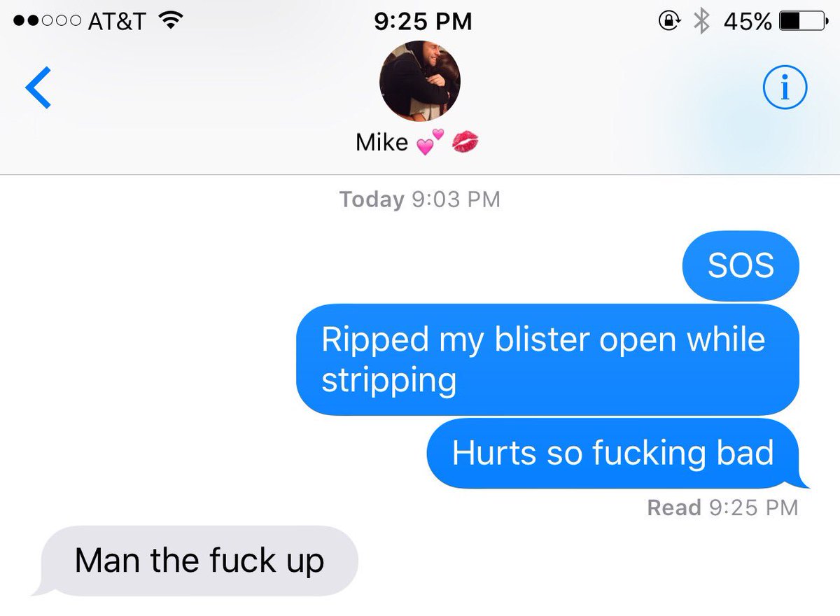 chrissyleeXO's tweet photo. Living with bae be like๐ texting my injuries from the shower and getting 0 sympathy #ButHelp https://t.co/P1BobdEMcQ
