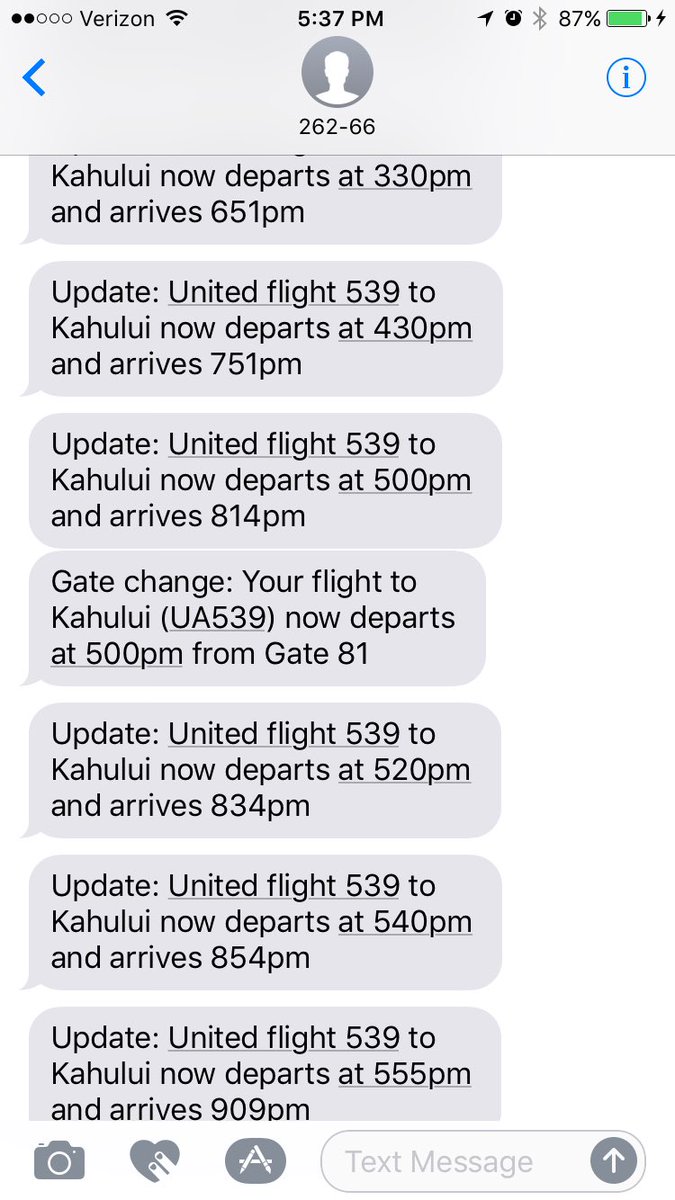 jennychanger's tweet photo. Anyone else on @united 593 SFO to OGG? Delayed for 6hrs w/various issues, still at gate, no resolution offered. #premieruseless @jameslieu https://t.co/ebxRaXeFg5