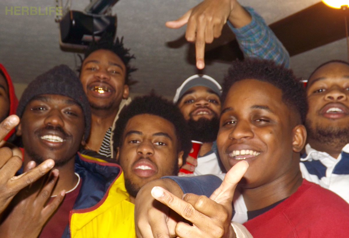 nogumhundo's tweet photo. Gang Related shit 2k16
#NoGum #4xxk #BlackCon https://t.co/geGK5k9m1R