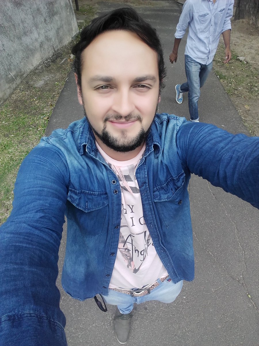 jacob_leonel's tweet photo. #findelargo #findesemana #finde #fashions #modeloepk en #Corrientescapital https://t.co/QecHPkCTIo